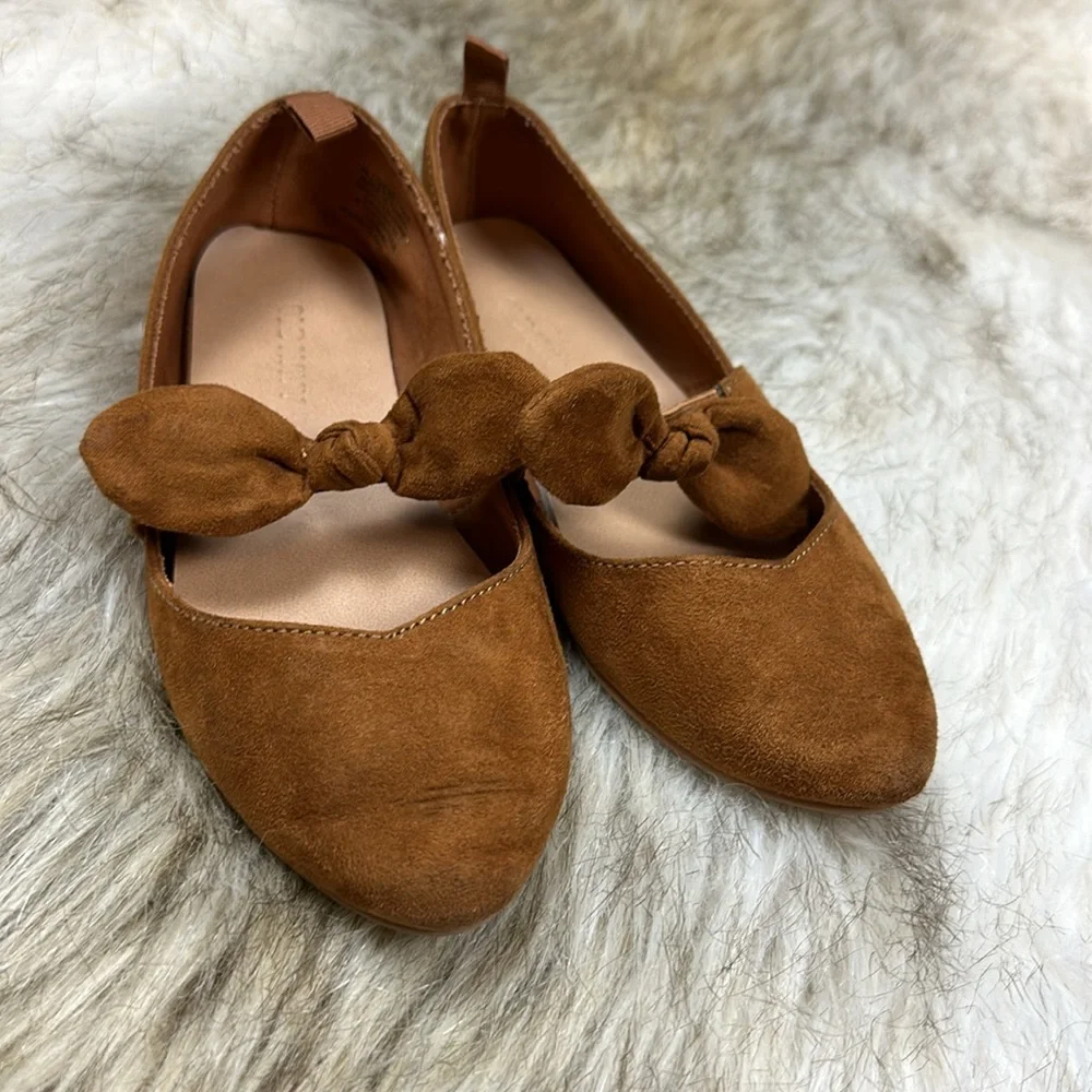 Size 10 Old Navy Brown Suede Slip-On Ballet Bow Shoes